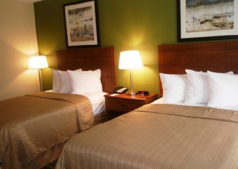 Quality Flamingo Inn 3*